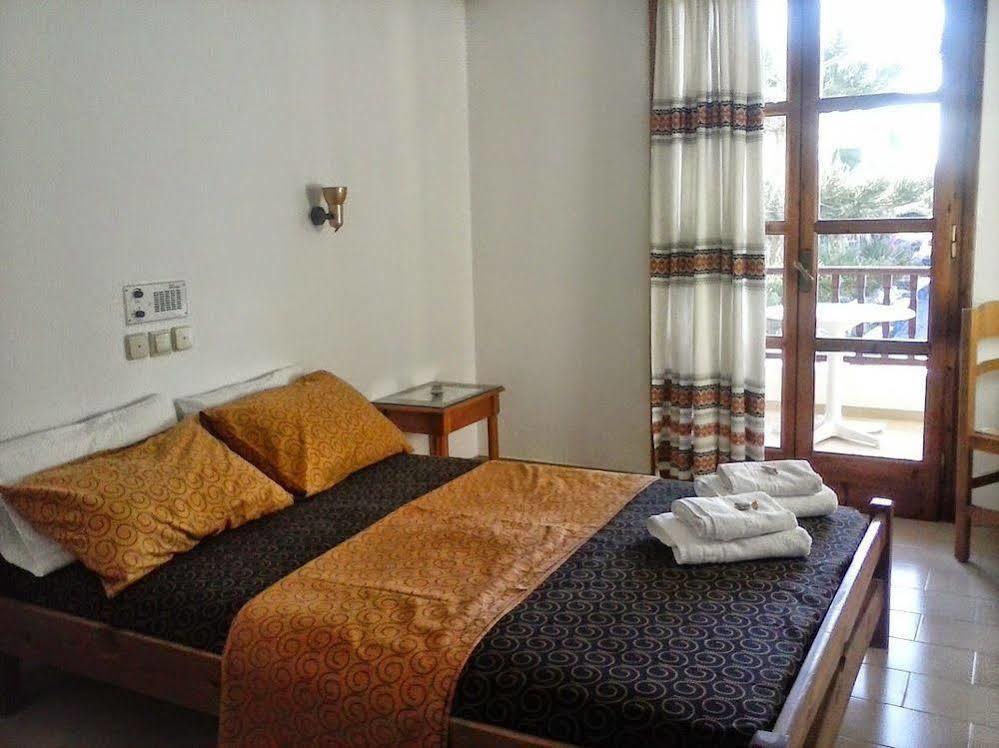Santa Elena Hotel Kamári Eksteriør billede